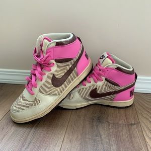 Nike High Top Basketball Shoes